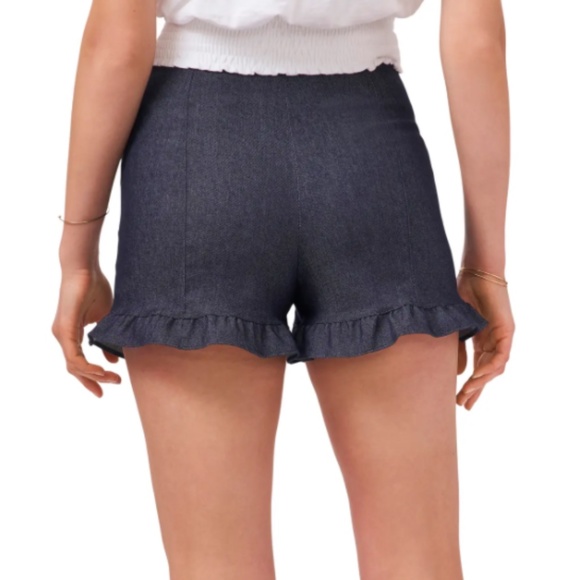 1. State Pants - NWT Flirty Tailored Ruffled Shorts - 1.State